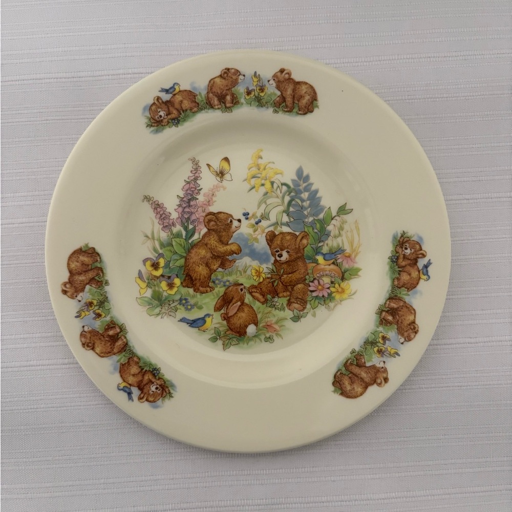 Royal Kent Vintage Bears 6.5” Plate
